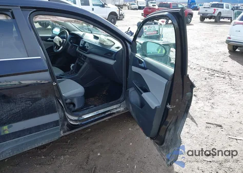 2024 Volkswagen Taos 1.5T Se z USA, uszkodzony, nr VIN 3VVUX7B22RM071751